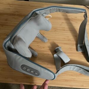 Portable Shoulder Massager